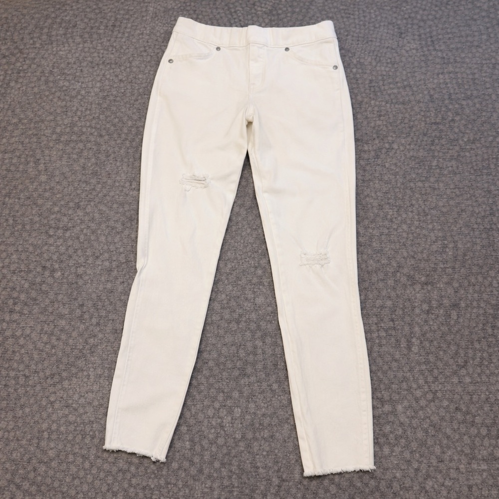 HUE White Stretch Denim Skinny Jeans – Distressed with Raw Hem